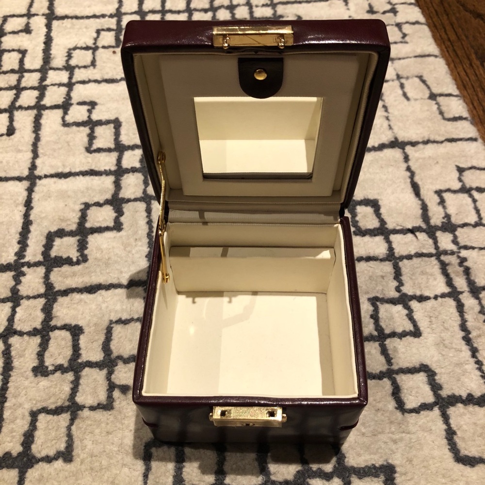 Jewelry Box - Picture 3 of 5